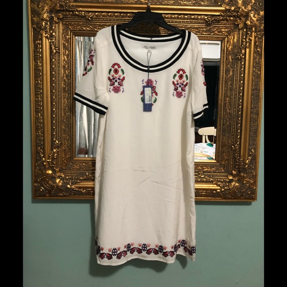 robecca minkoff Dresses & Skirts - Robe a Minkoff Cream Marco dress